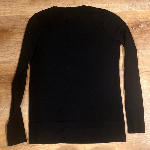 Sleek black wool Club Monaco sweater XS - Picture 6 of 8